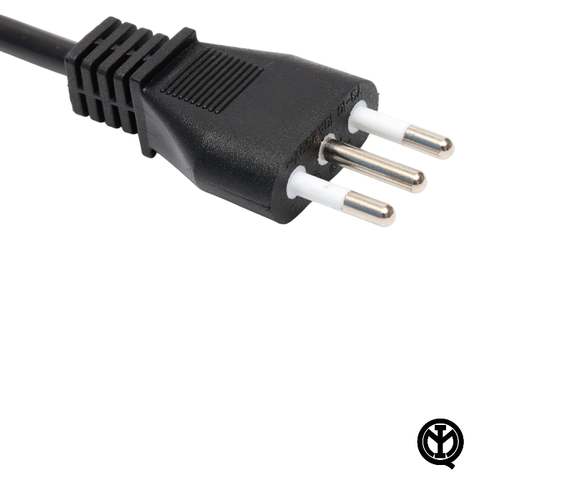 Y3-10 10A 250V Italská tříkolíková zástrčka